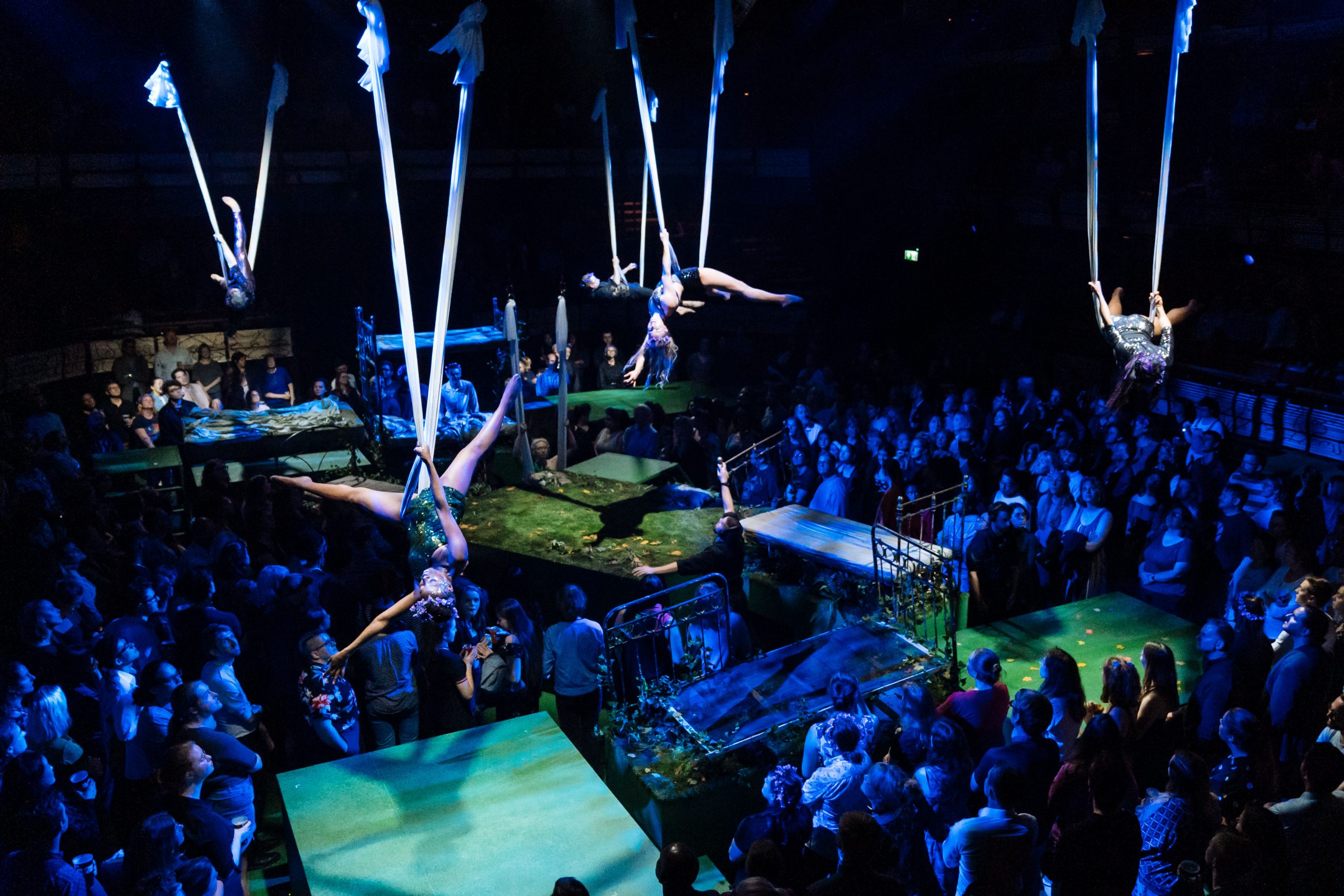 "A Midsummer Night’s Dream" at the Bridge Theatre Theatre reviews by