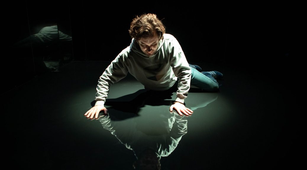 Sam Crane in 'The Rage of Narcissus' by Sergio Blanco at the Pleasance Theatre