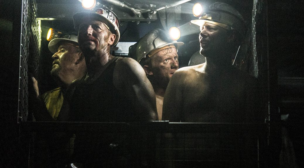 "Wonderland" from Hampstead Theatre credit Manuel Harlan