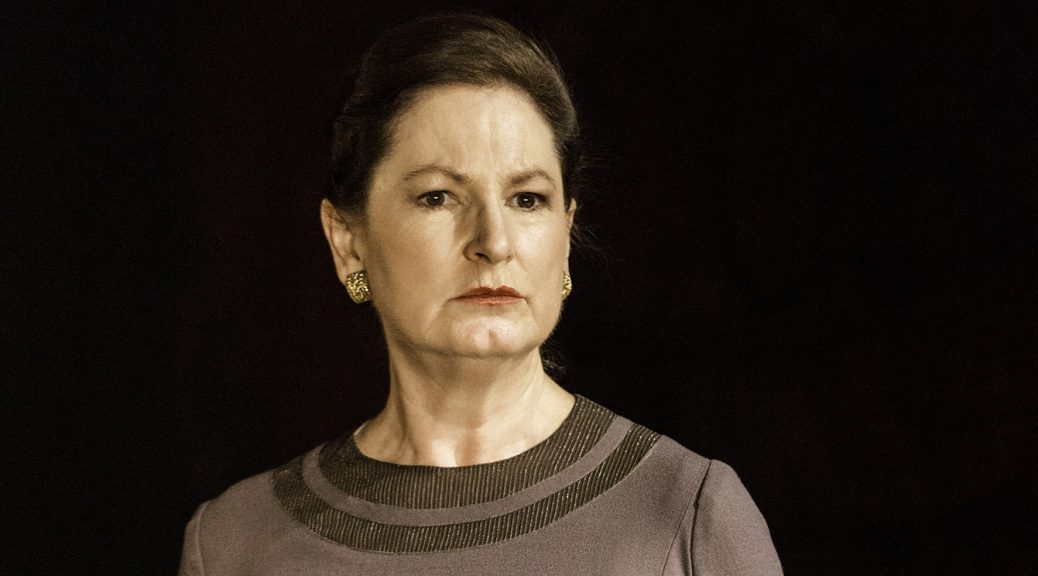 CORIOLANUS The Donmar Warehouse credit Johan Persson