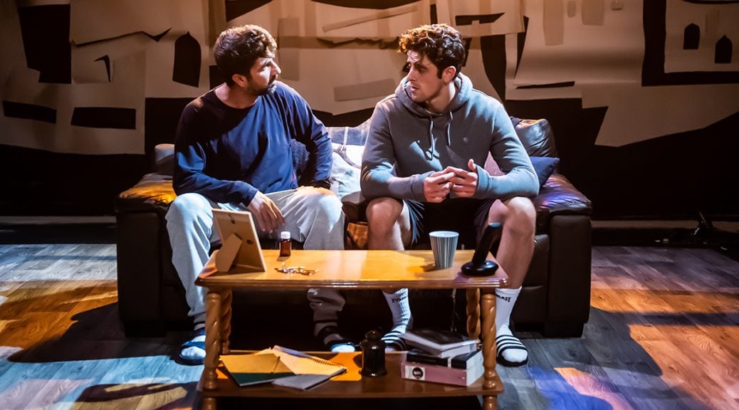 Give-Me-The-Sun-at-the-Blue-Elephant-Theatre-credit-Lidia-Crisafulli