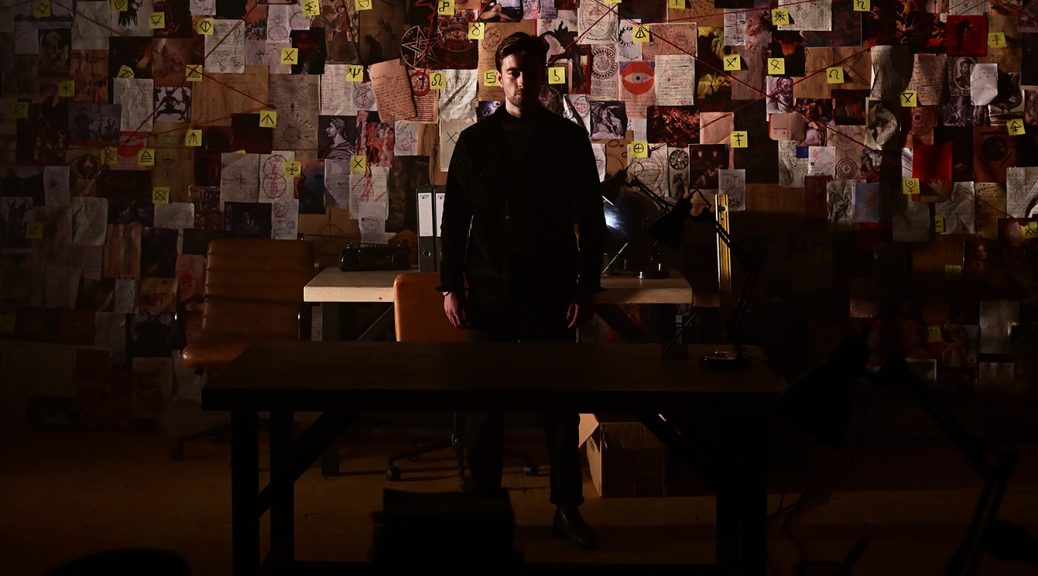 Doctor-Faustus-Lazarus-Theatre-at-Southwark-Playhouse-credit-Charles-Flint-hero