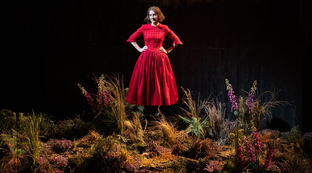 Gemma-Whelan-in-Underdog-at-the-National-Theatre-credit-Isha-Shah