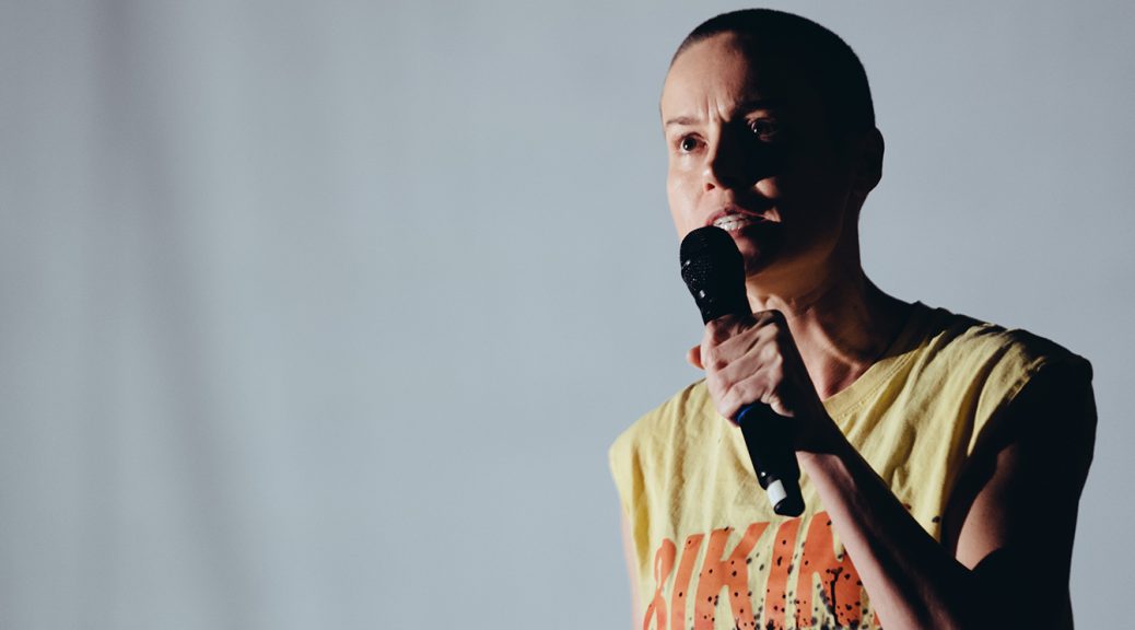 Elektra-credit-Helen-Murray